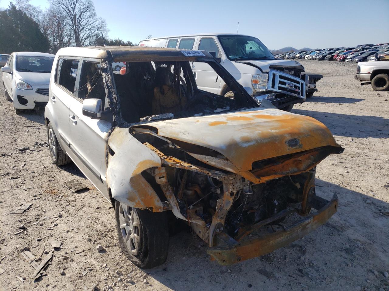 Photo 9 from auction – 2013 KIA SOUL with VIN KNDJT2A53D7498483