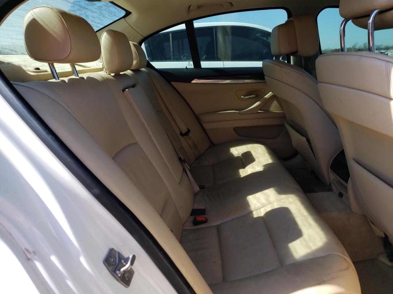 Photo 6 from auction – 2011 BMW 535 I with VIN WBAFR7C54BC601894