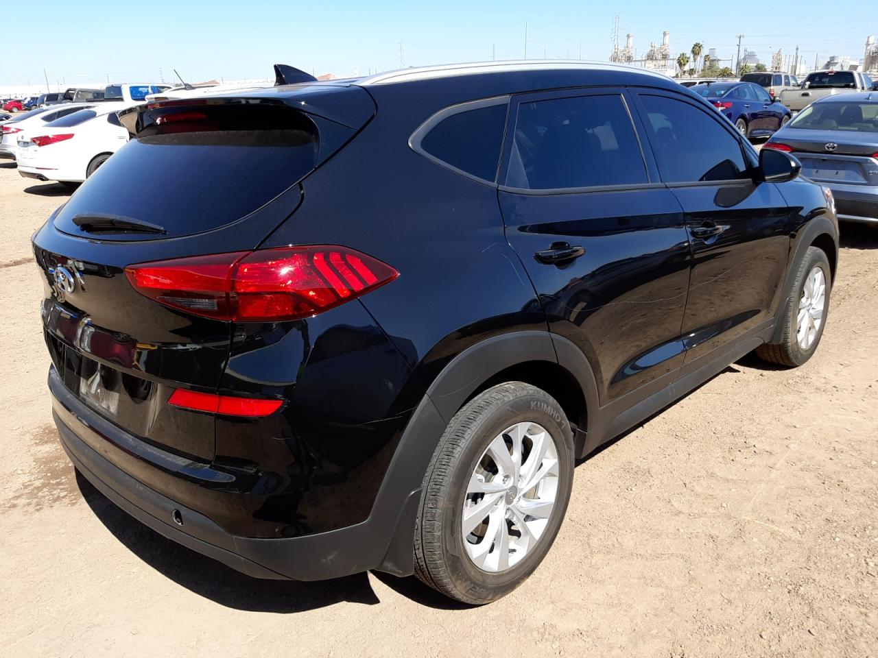 Photo 4 from auction – 2020 HYUNDAI TUCSON LIM with VIN KM8J33A42LU273156