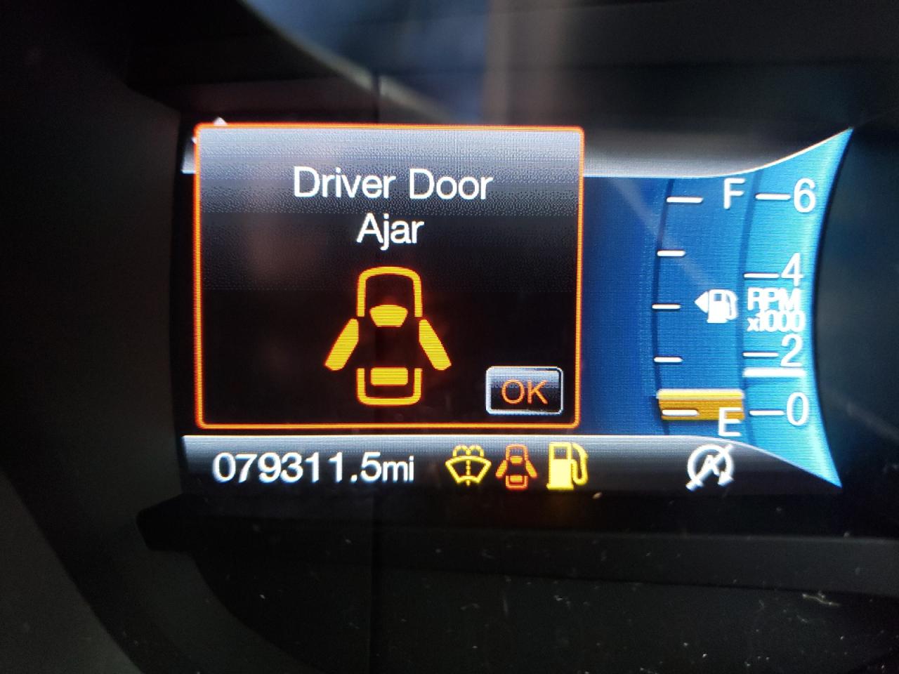 Zdjęcie 8 z aukcji – 2017 FORD FUSION SE z VIN 3FA6P0HD4HR304544