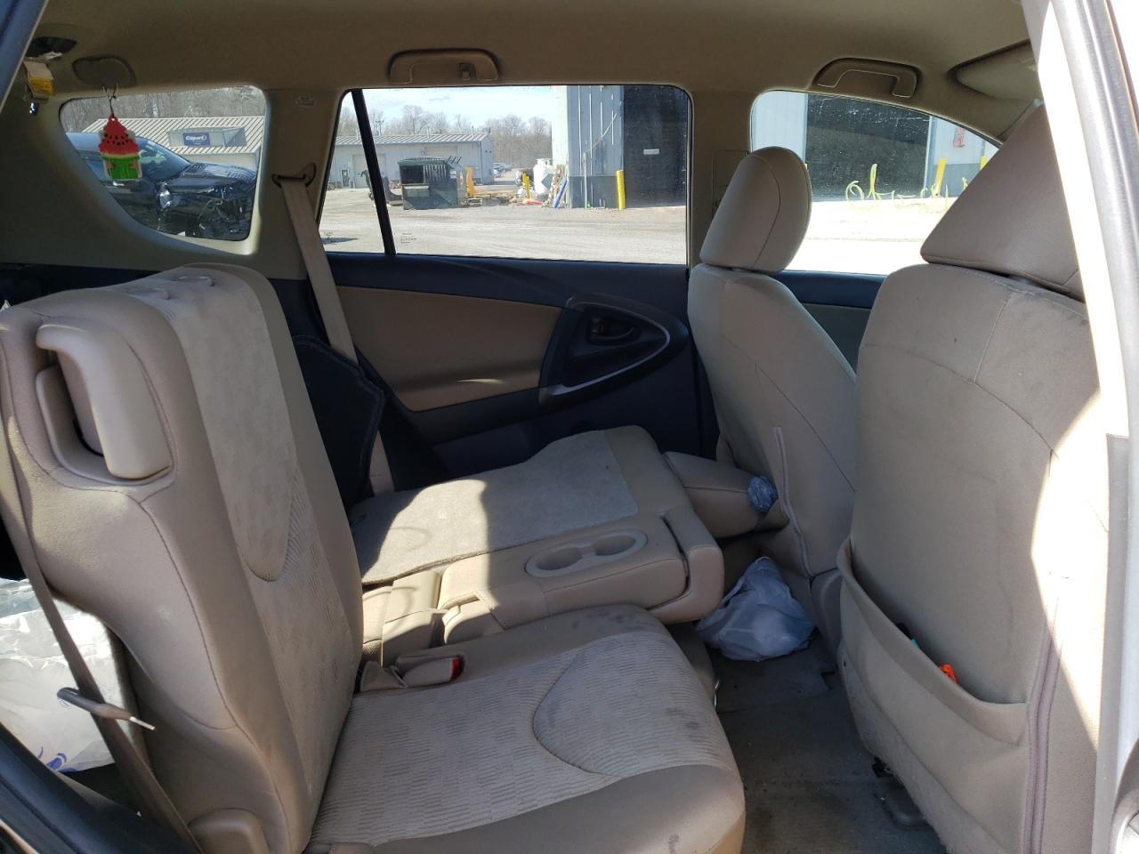 Photo 6 from auction – 2012 TOYOTA RAV4 with VIN 2T3BF4DV0CW210425