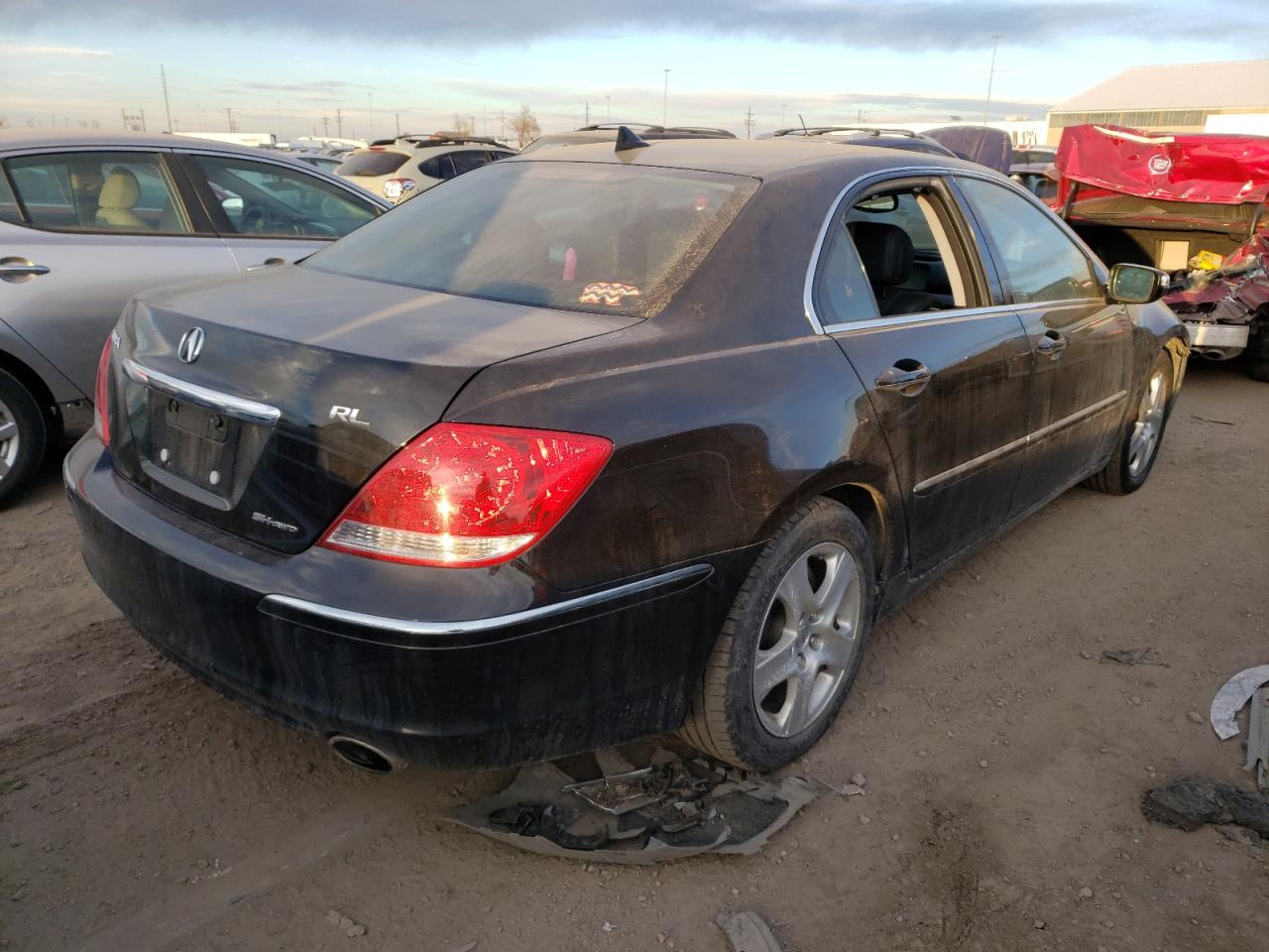 Photo 4 from auction – 2008 ACURA RL with VIN JH4KB16518C004711