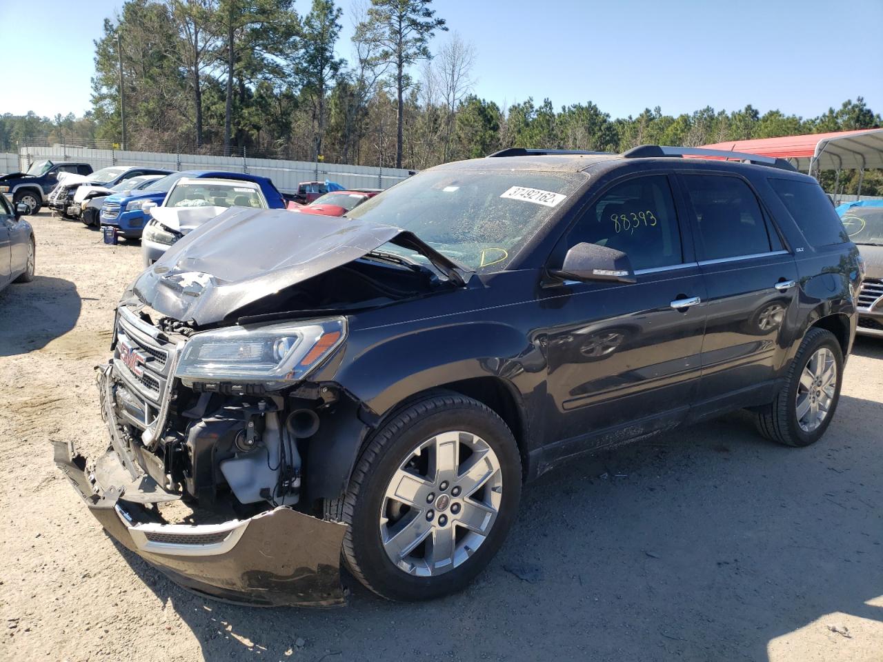 Photo 2 from auction – 2017 GMC ACADIA LIM with VIN 1GKKRSKD7HJ199164