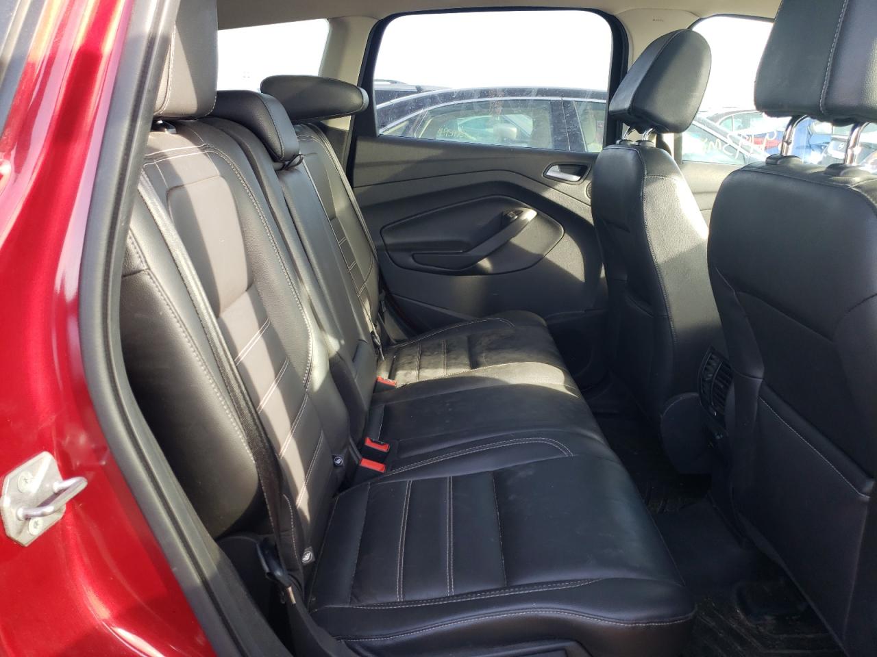 Photo 6 from auction – 2017 FORD ESCAPE TIT with VIN 1FMCU9J99HUC05898