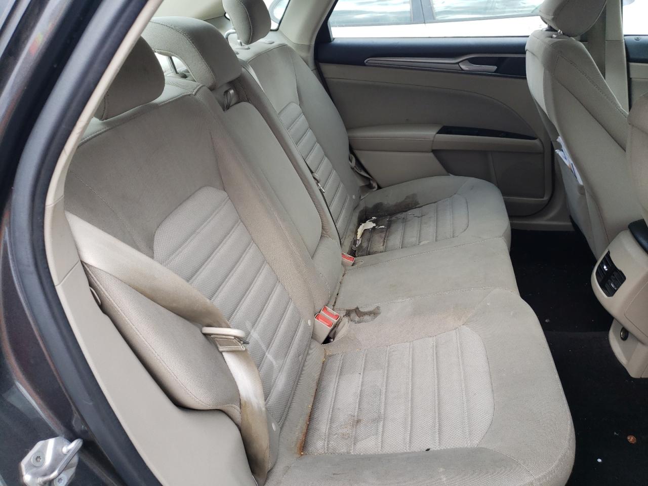 Photo 6 from auction – 2017 FORD FUSION SE with VIN 3FA6P0H76HR217674