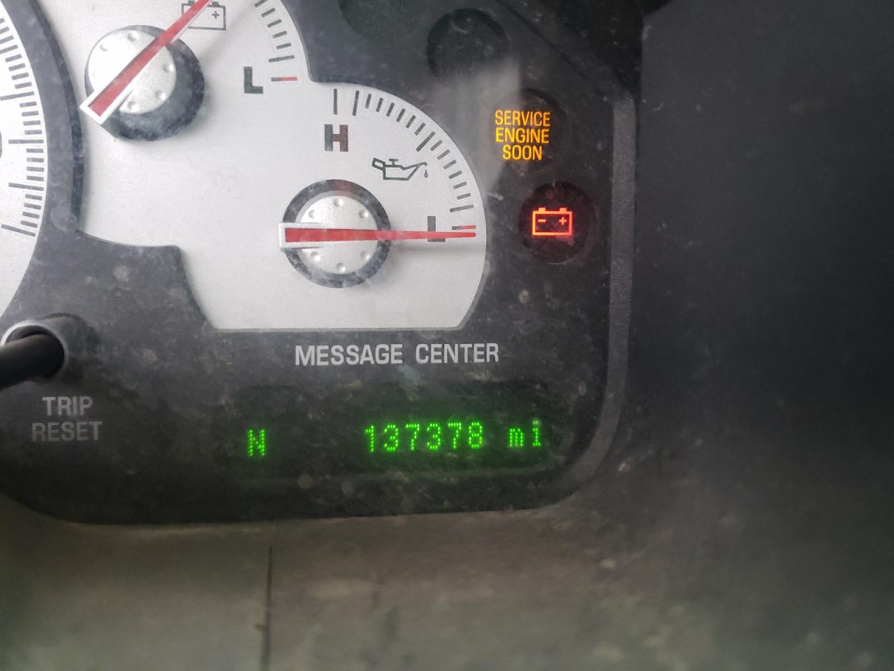 Photo 8 from auction – 2005 MERCURY MOUNTAINEE with VIN 4M2ZU86W35ZJ00998