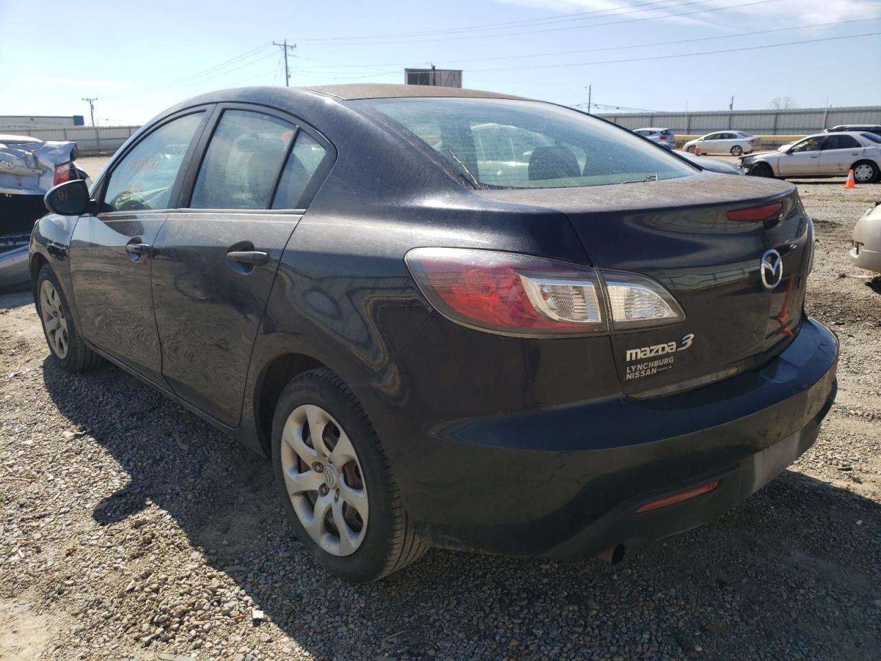 Photo 3 from auction – 2010 MAZDA 3 I with VIN JM1BL1SF4A1268696