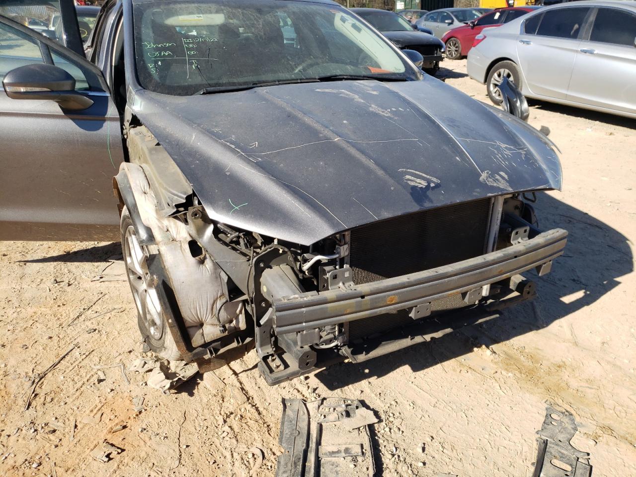 Photo 9 from auction – 2014 FORD FUSION SE with VIN 3FA6P0H78ER335205