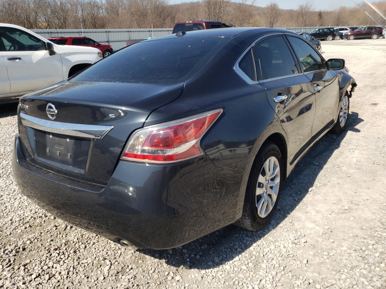 Photo 4 from auction – 2015 NISSAN ALTIMA 2.5 with VIN 1N4AL3AP1FC260381
