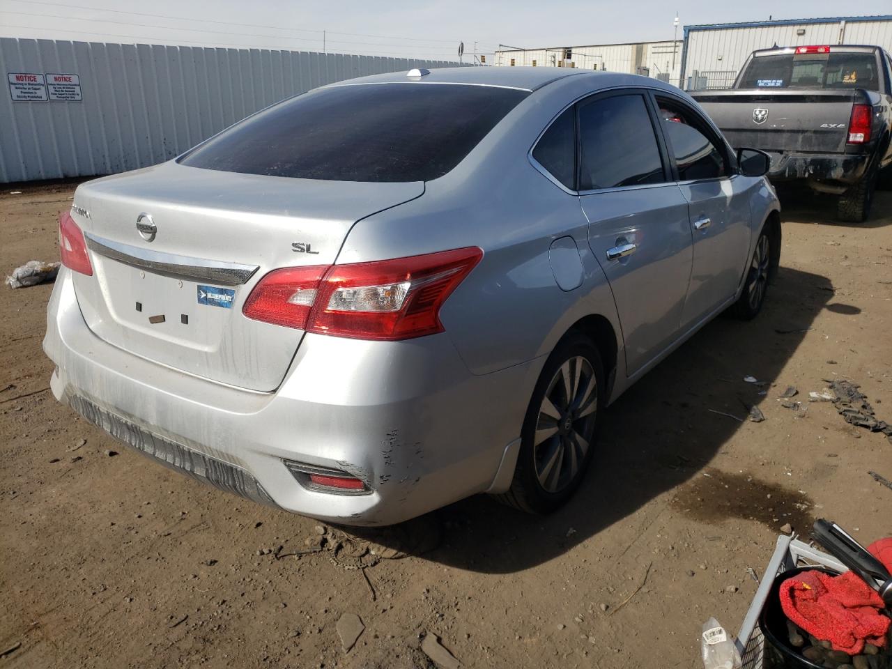 Photo 4 from auction – 2016 NISSAN SENTRA S with VIN 3N1AB7AP4GY252582