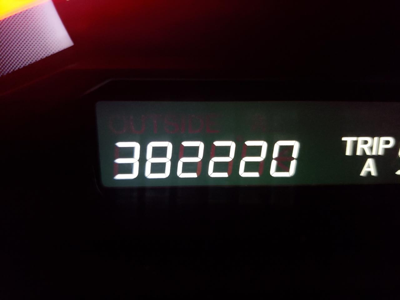 Photo 8 from auction – 2005 HONDA ODYSSEY with VIN 5FNRL38765B050329