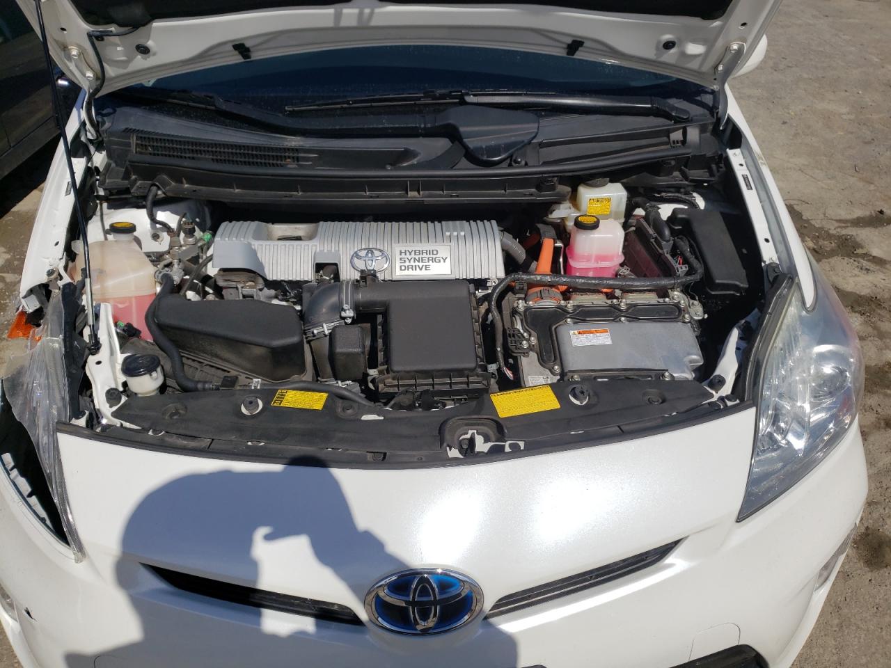 Photo 7 from auction – 2012 TOYOTA PRIUS with VIN JTDKN3DU0C5438811