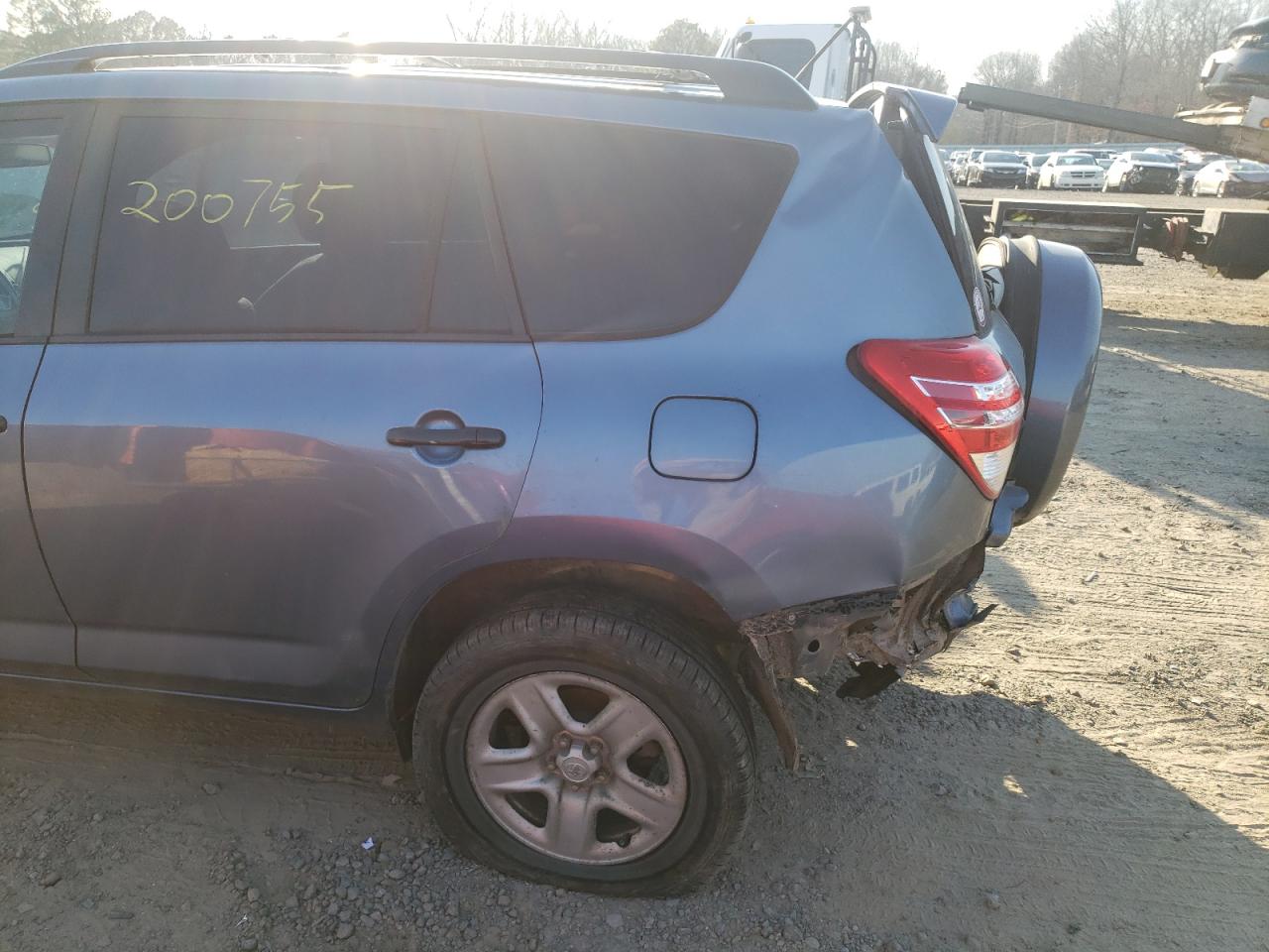 Photo 9 from auction – 2011 TOYOTA RAV4 with VIN 2T3ZF4DV9BW053152