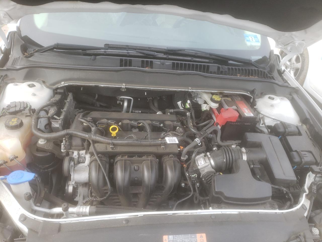 Photo 7 from auction – 2016 FORD FUSION SE with VIN 3FA6P0H75GR310507