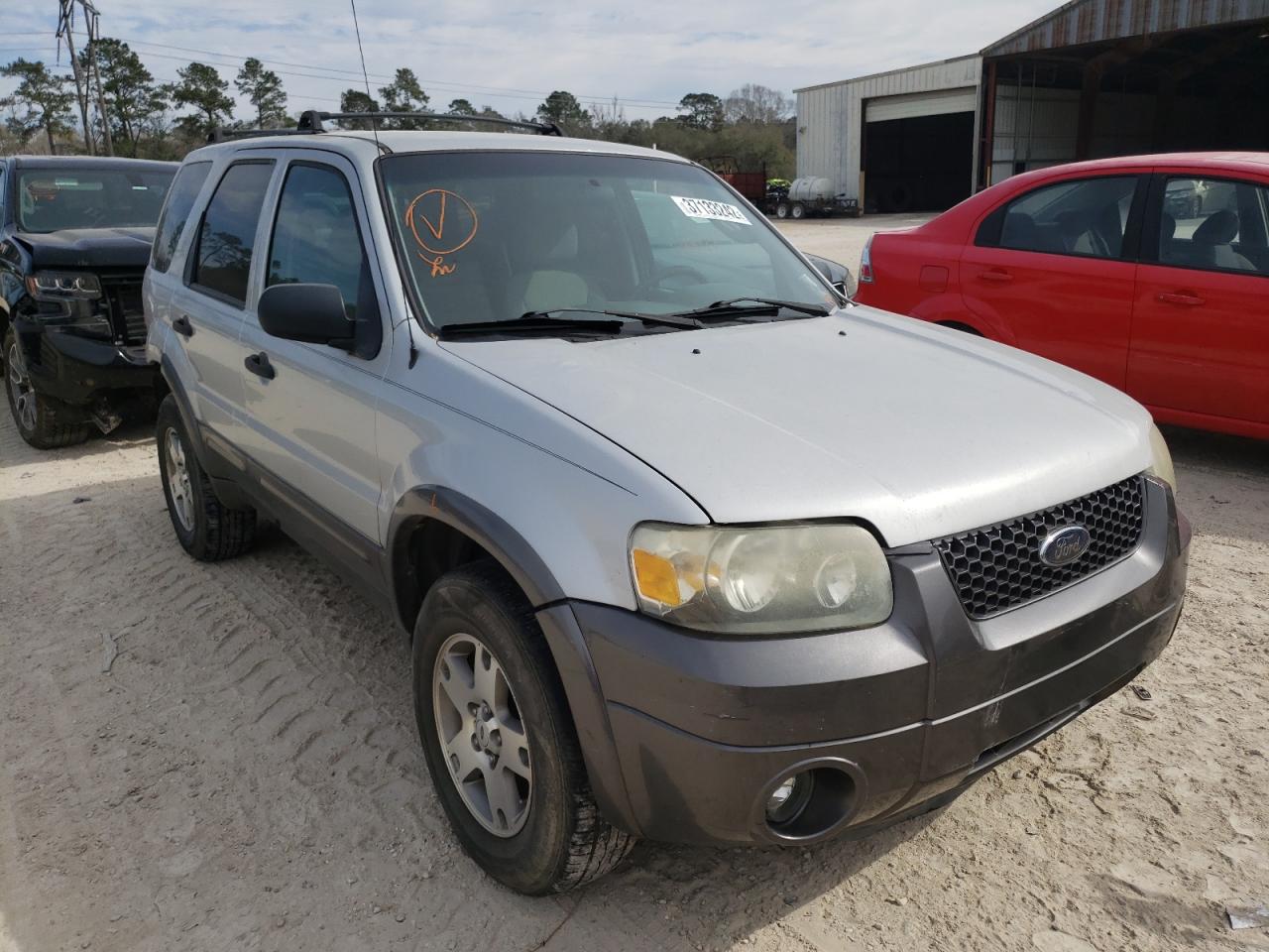 Photo 1 from auction – 2005 FORD ESCAPE XLT with VIN 1FMYU93165KC80448