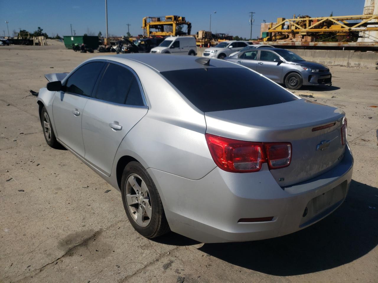 Photo 3 from auction – 2015 CHEVROLET MALIBU with VIN 1G11B5SL2FF352241