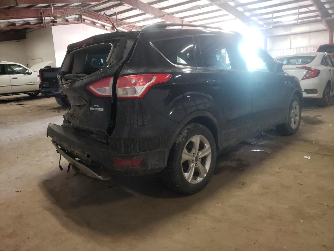 Photo 4 from auction – 2014 FORD ESCAPE SE with VIN 1FMCU0GX1EUC44238