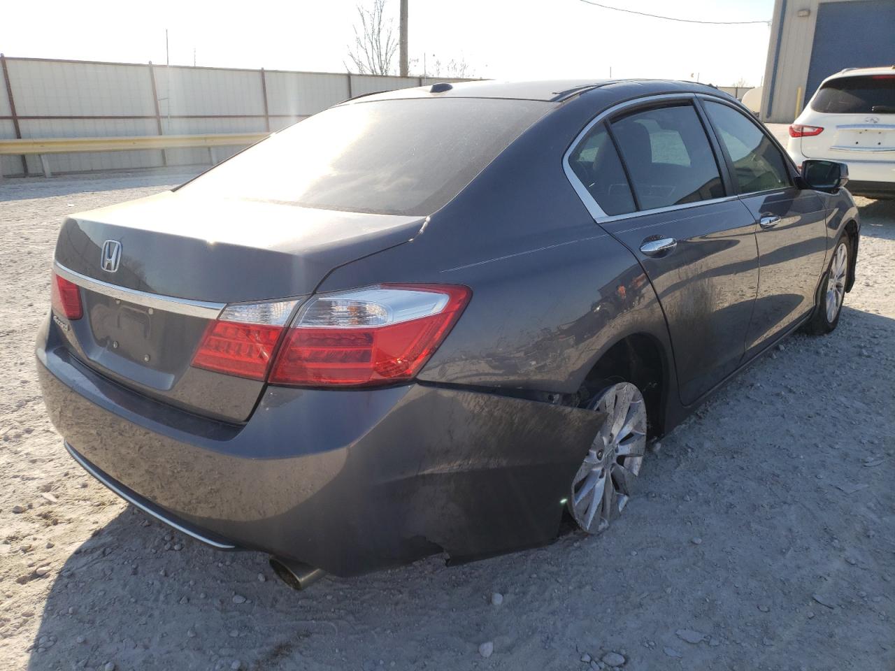 Photo 4 from auction – 2014 HONDA ACCORD EXL with VIN 1HGCR2F85EA262353