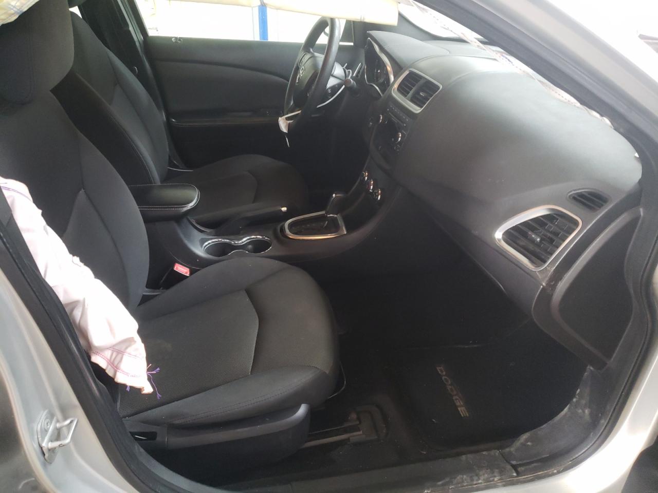 Photo 5 from auction – 2012 DODGE AVENGER SE with VIN 1C3CDZAB7CN128821
