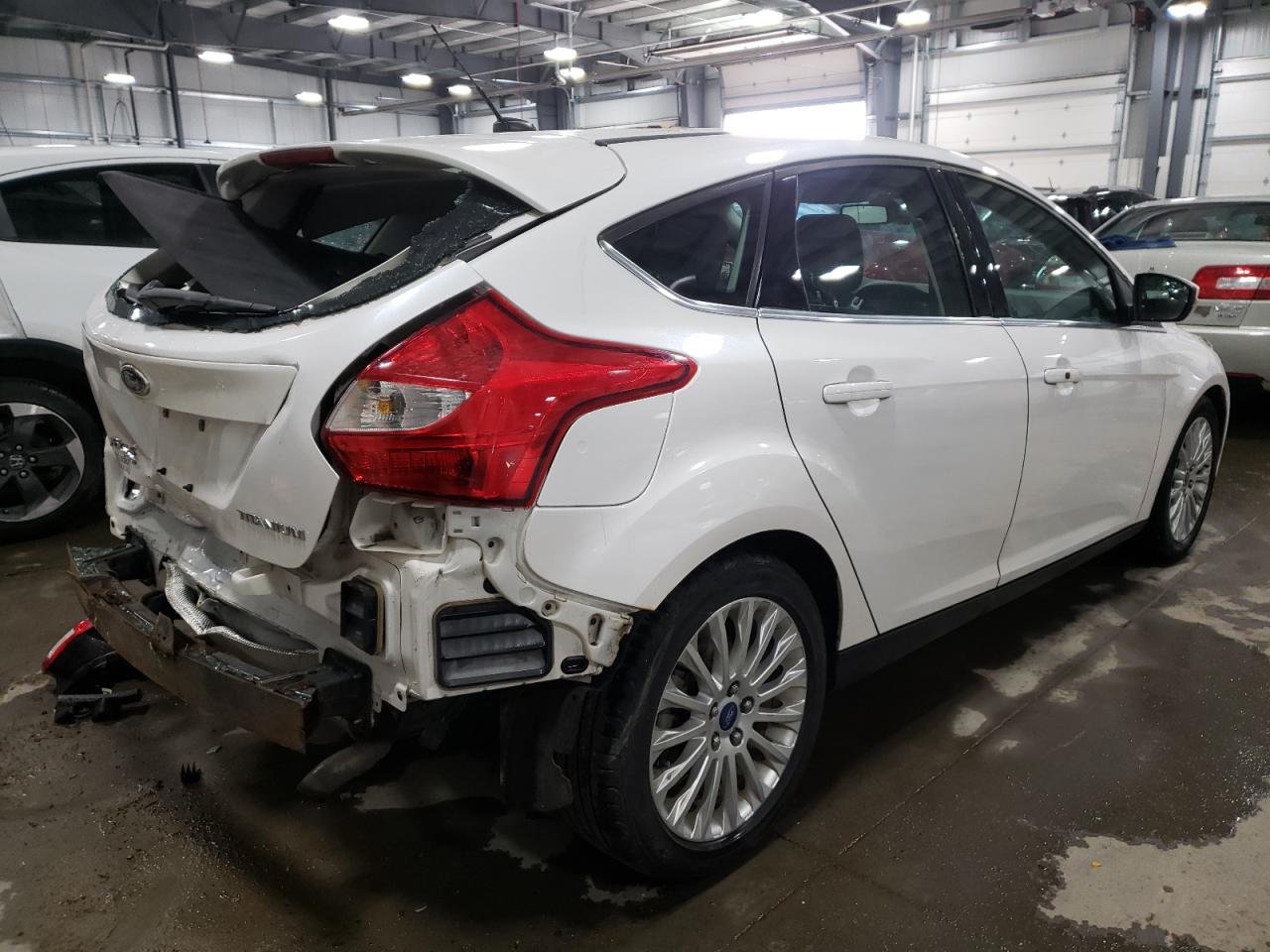 Photo 4 from auction – 2012 FORD FOCUS TITA with VIN 1FAHP3N23CL215634