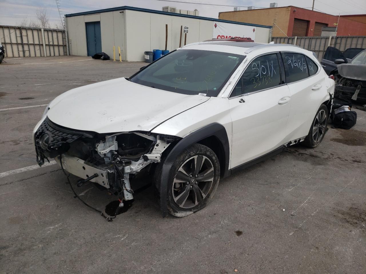 Photo 2 from auction – 2019 LEXUS UX 200 with VIN JTHY3JBH0K2013050