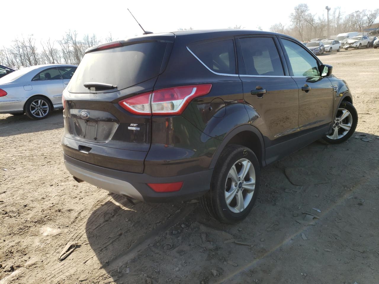 Photo 4 from auction – 2015 FORD ESCAPE SE with VIN 1FMCU9GX3FUC40603