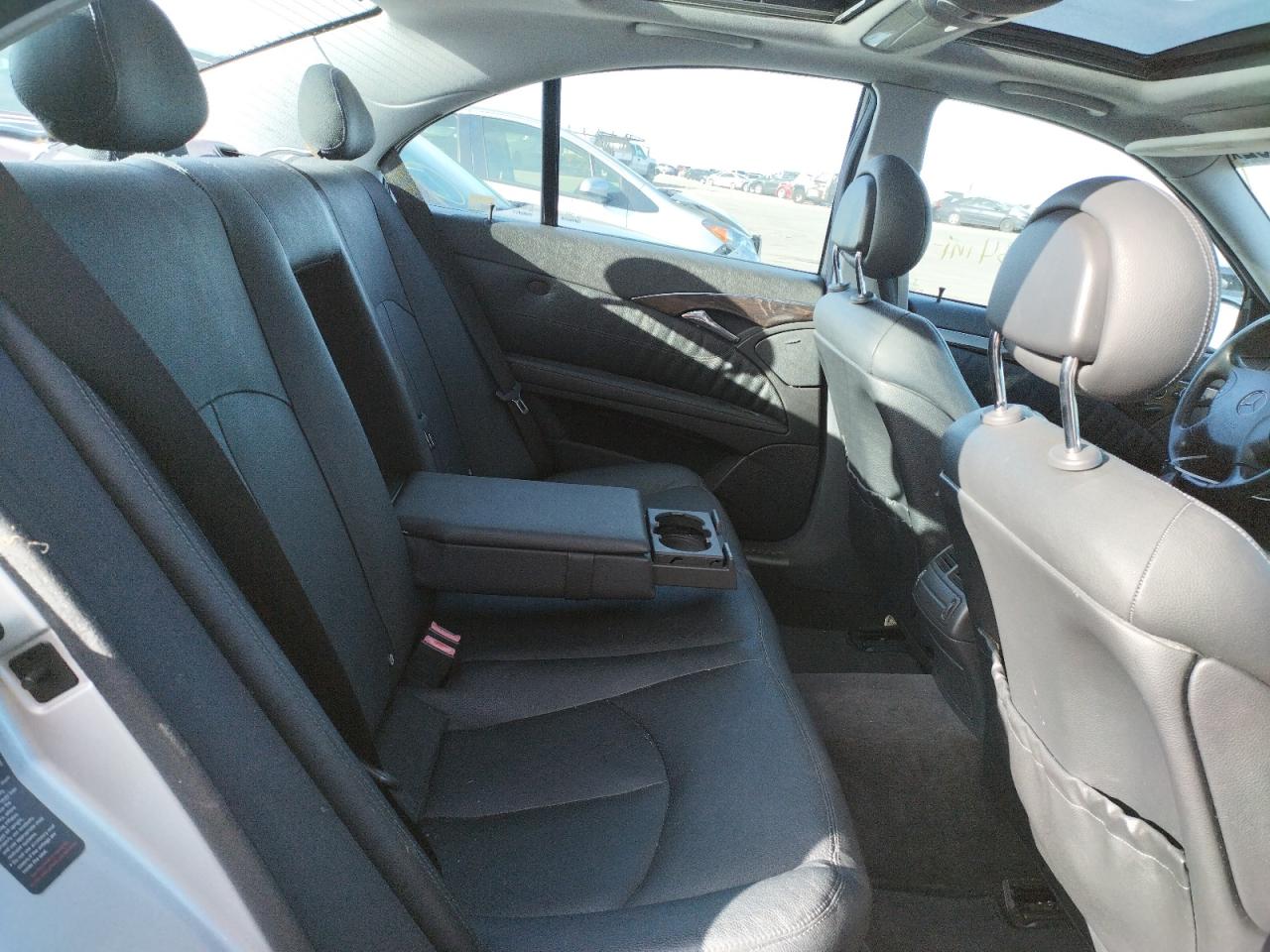 Photo 6 from auction – 2004 MERCEDES-BENZ E 320 with VIN WDBUF65J84A514729