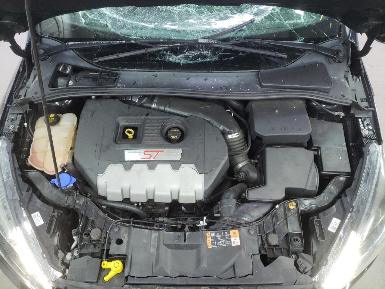 Photo 7 from auction – 2017 FORD FOCUS ST with VIN 1FADP3L99HL277478