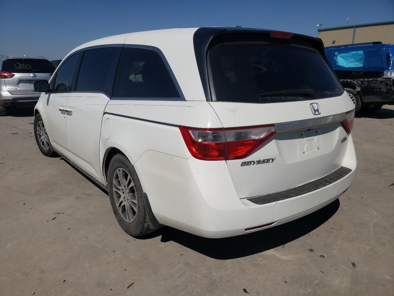 Photo 3 from auction – 2011 HONDA ODYSSEY EX with VIN 5FNRL5H60BB071692