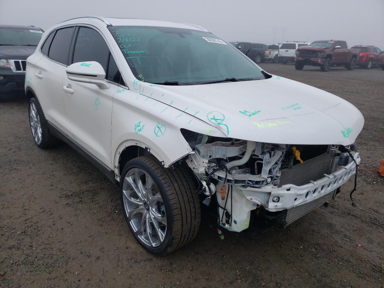 LINCOLN MKC 2015 with VIN 5LMTJ2AH3FUJ10318 - Photo from auction