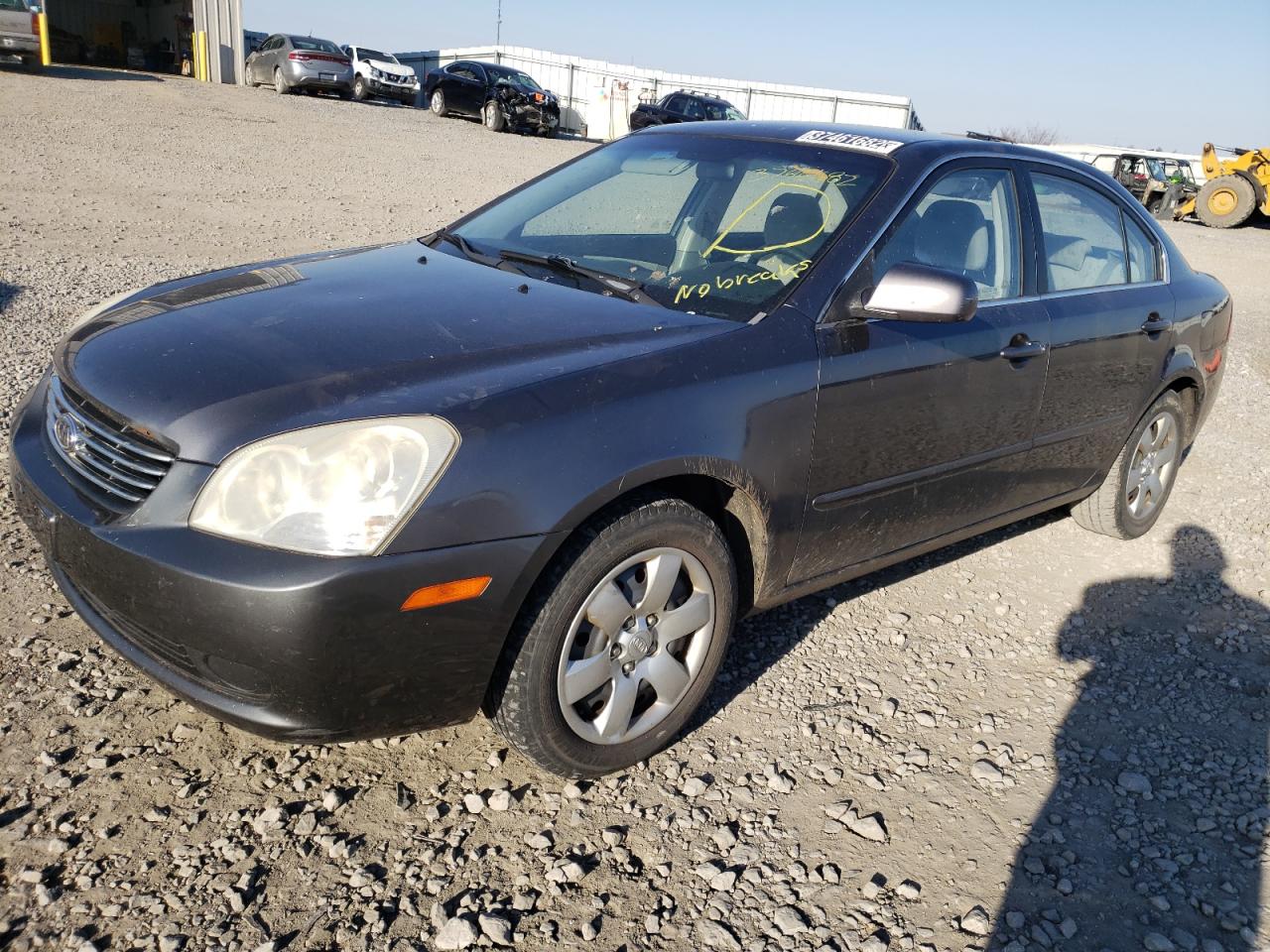 Photo 9 from auction – 2008 KIA OPTIMA LX with VIN KNAGE123185167623