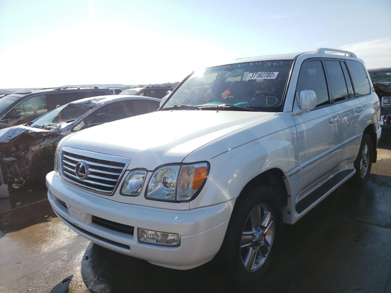 Photo 2 from auction – 2007 LEXUS LX 470 with VIN JTJHT00W674028089