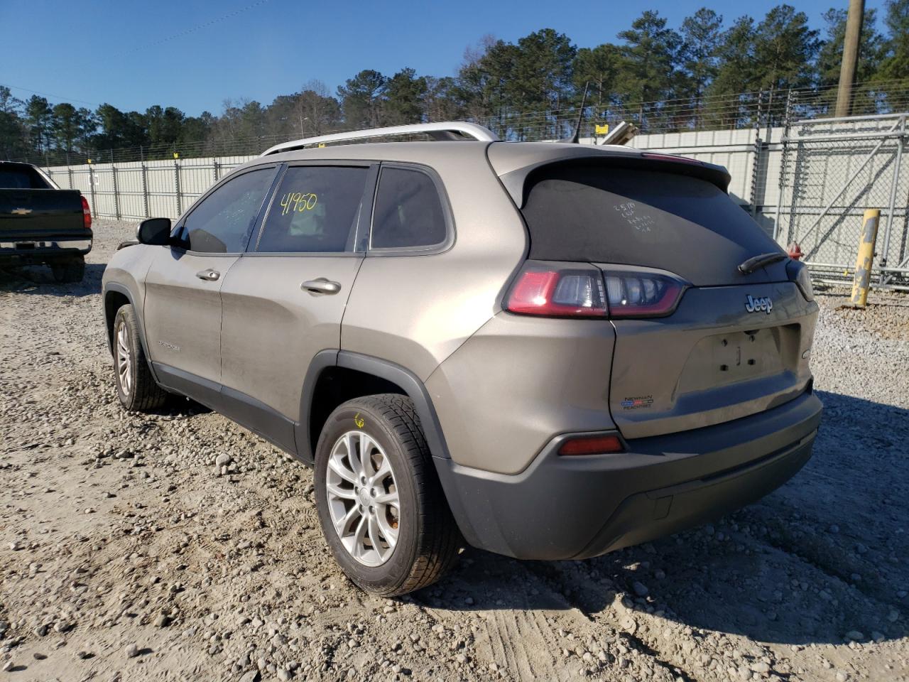 Photo 3 from auction – 2020 JEEP CHEROKEE L with VIN 1C4PJLCB0LD552556