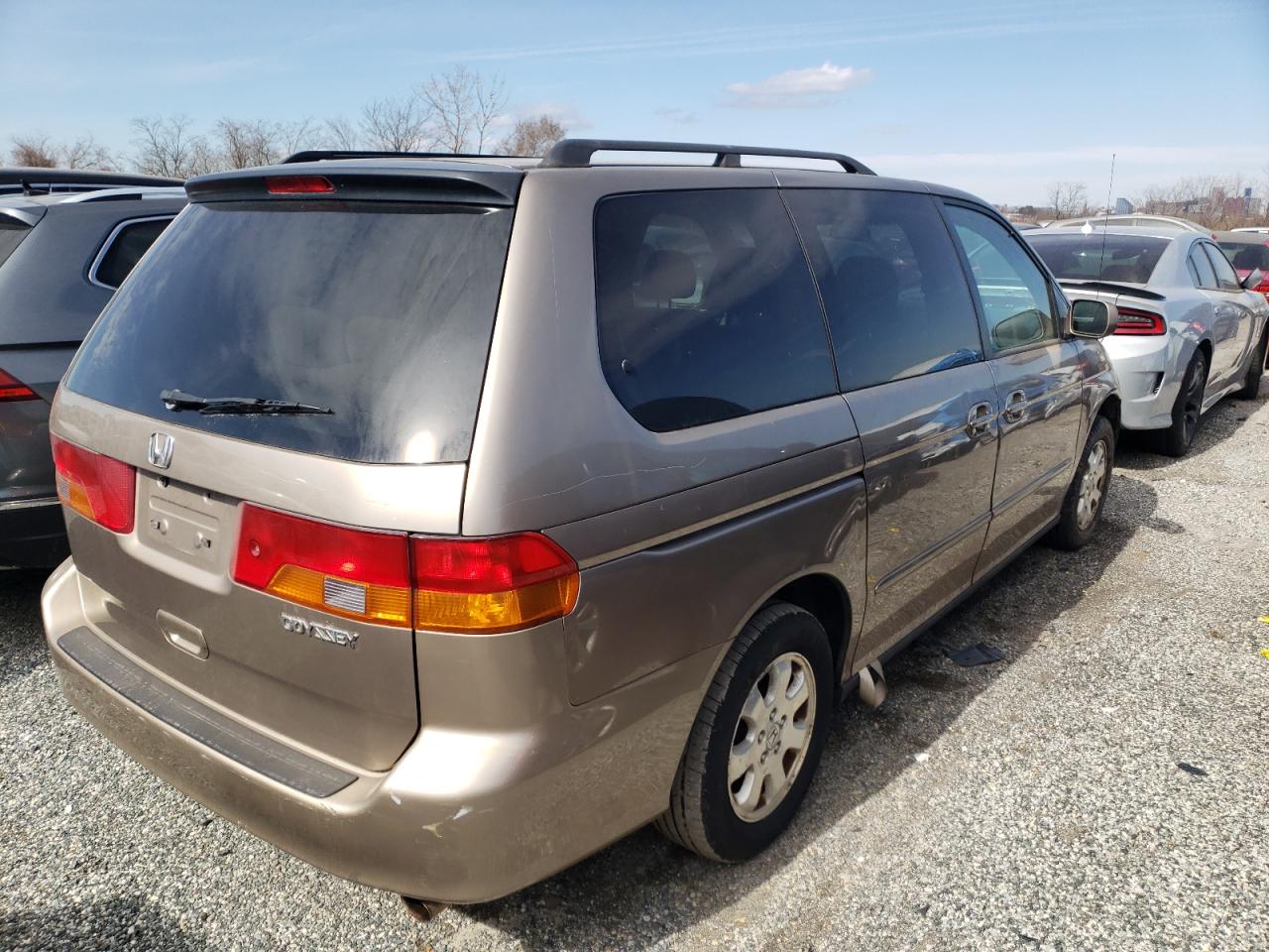 Photo 4 from auction – 2004 HONDA ODYSSEY EX with VIN 5FNRL18604B047274