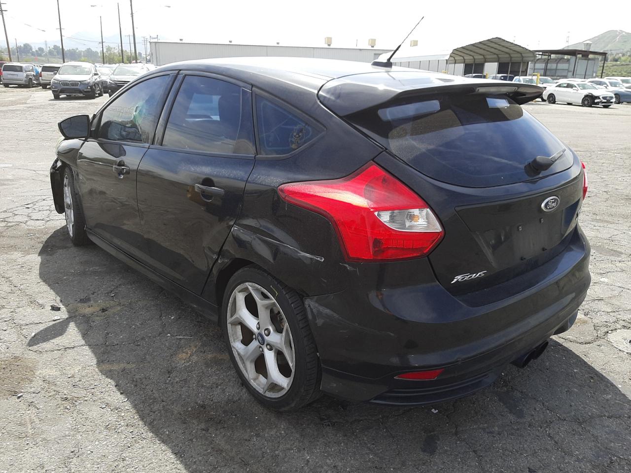Photo 3 from auction – 2014 FORD FOCUS ST with VIN 1FADP3L94EL363499