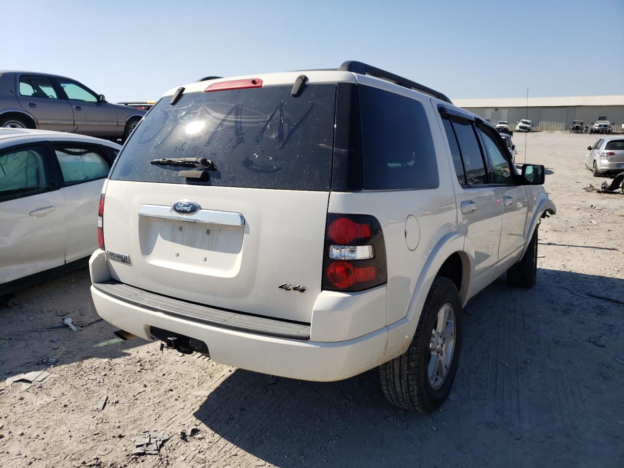 Photo 4 from auction – 2009 FORD EXPLORER X with VIN 1FMEU73859UA04616