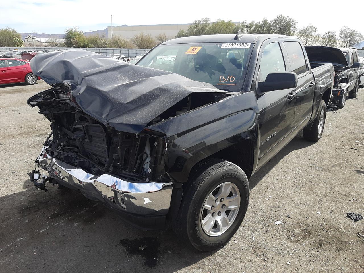 Photo 2 from auction – 2018 CHEVROLET SILVERADO with VIN 3GCPCREC0JG464531