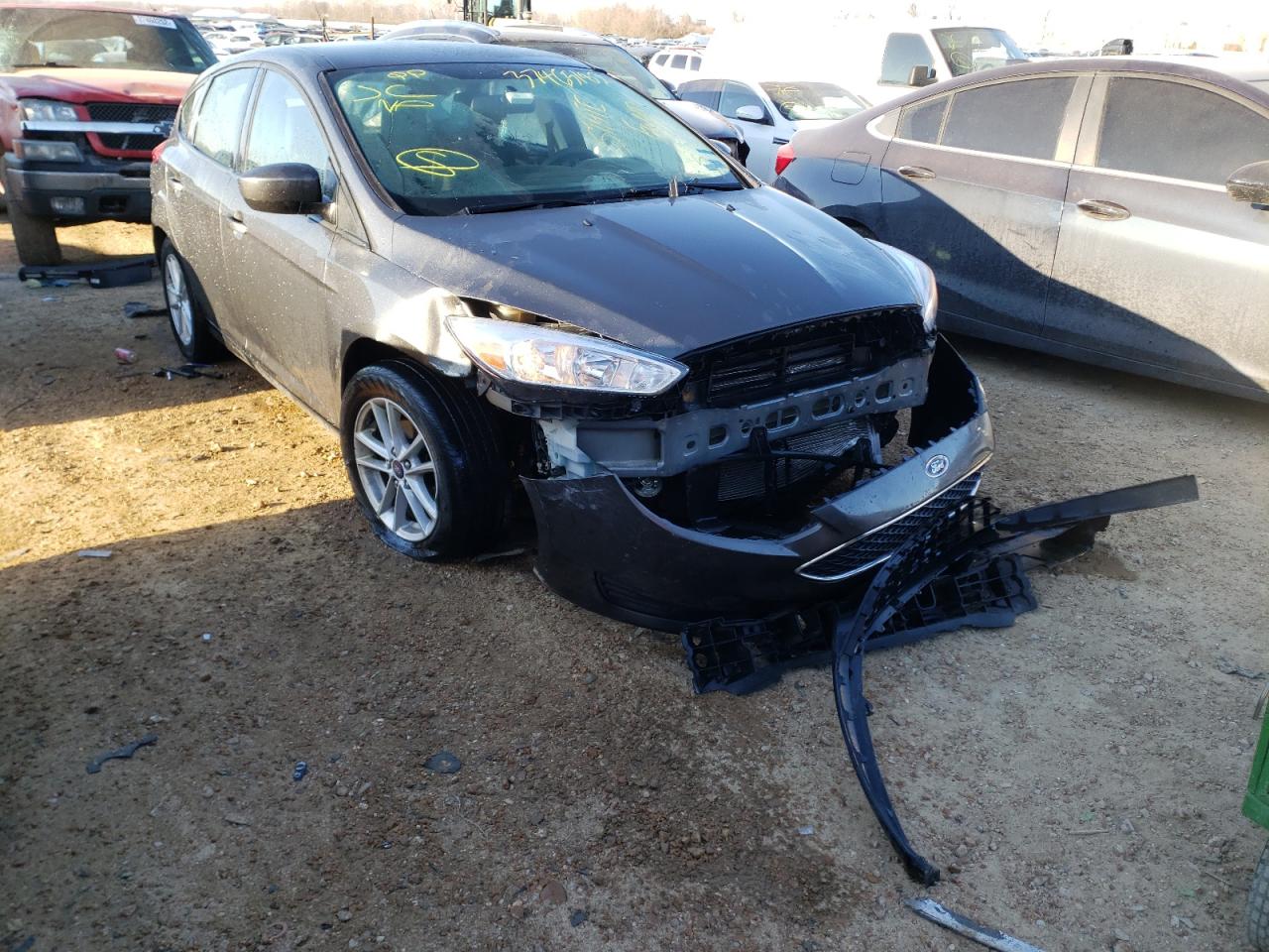 FORD FOCUS SE 2018 with VIN 1FADP3K25JL331756 - Photo from auction