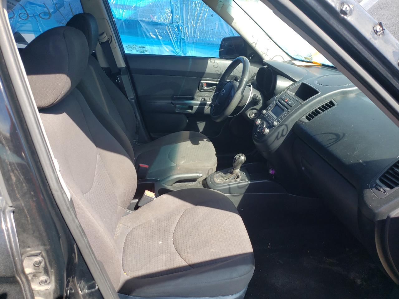 Photo 5 from auction – 2012 KIA SOUL with VIN KNDJT2A57C7479160