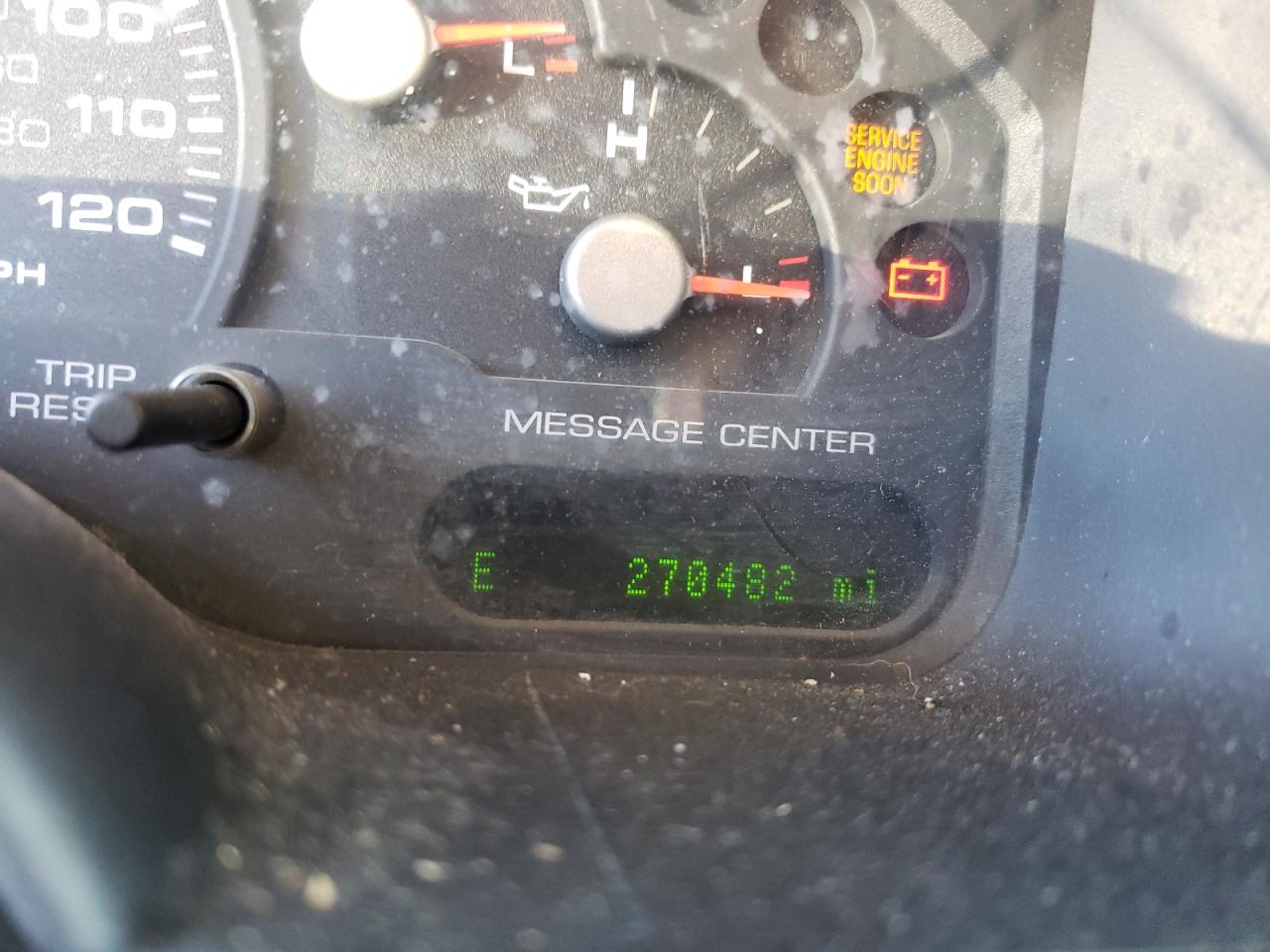 Photo 8 from auction – 2005 FORD EXPLORER X with VIN 1FMZU63K15UC02305