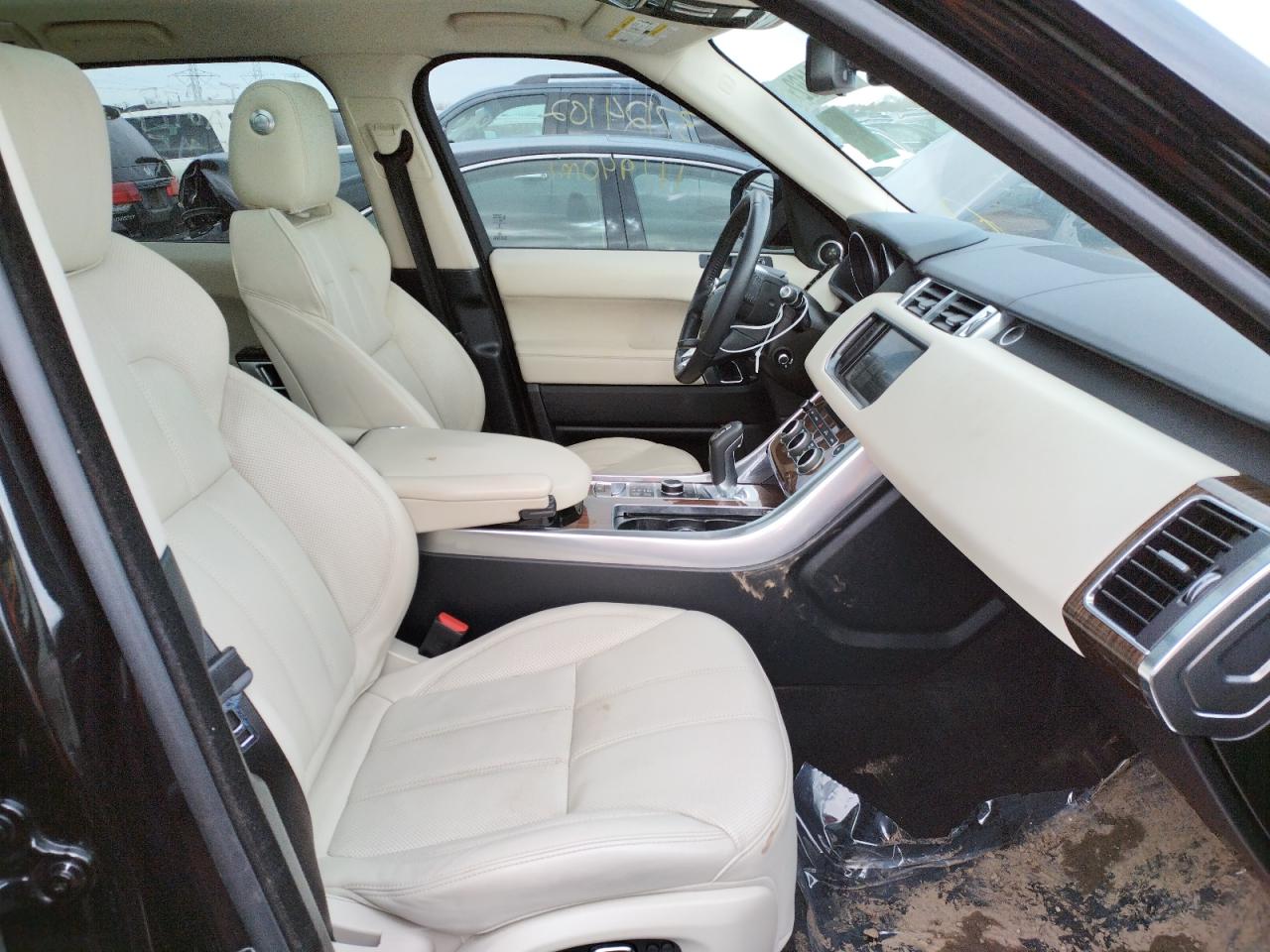 Photo 5 from auction – 2014 LAND ROVER RANGE ROVE with VIN SALWR2WFXEA360328