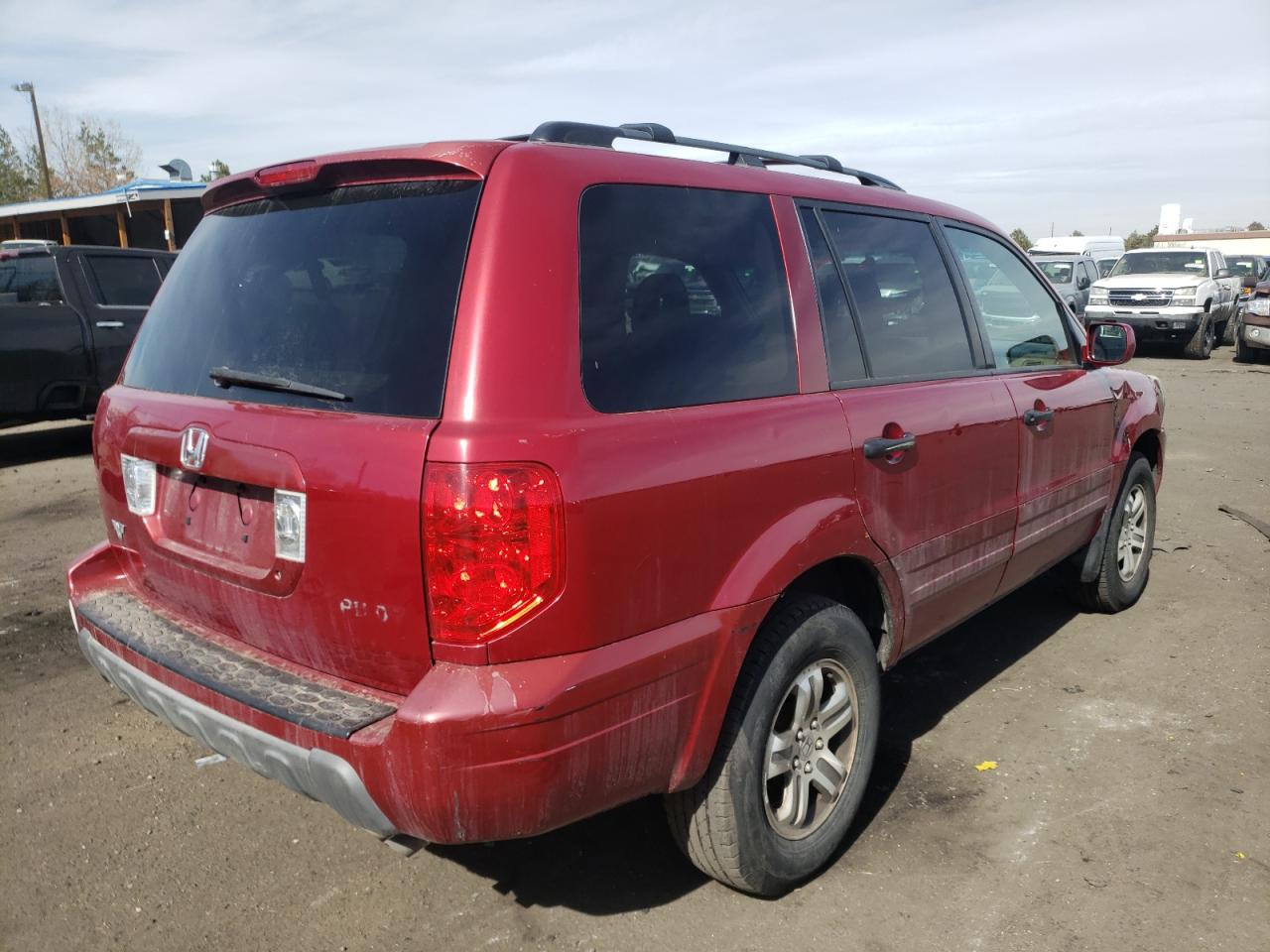 Photo 4 from auction – 2004 HONDA PILOT with VIN 2HKYF18444H567271