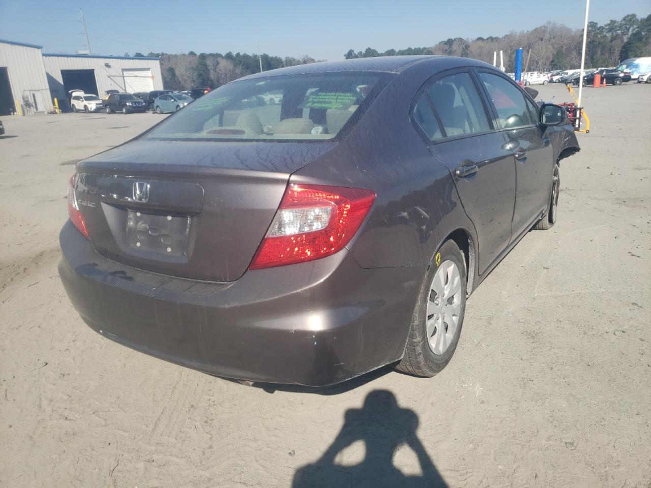 Photo 4 from auction – 2012 HONDA CIVIC LX with VIN 19XFB2F56CE041862