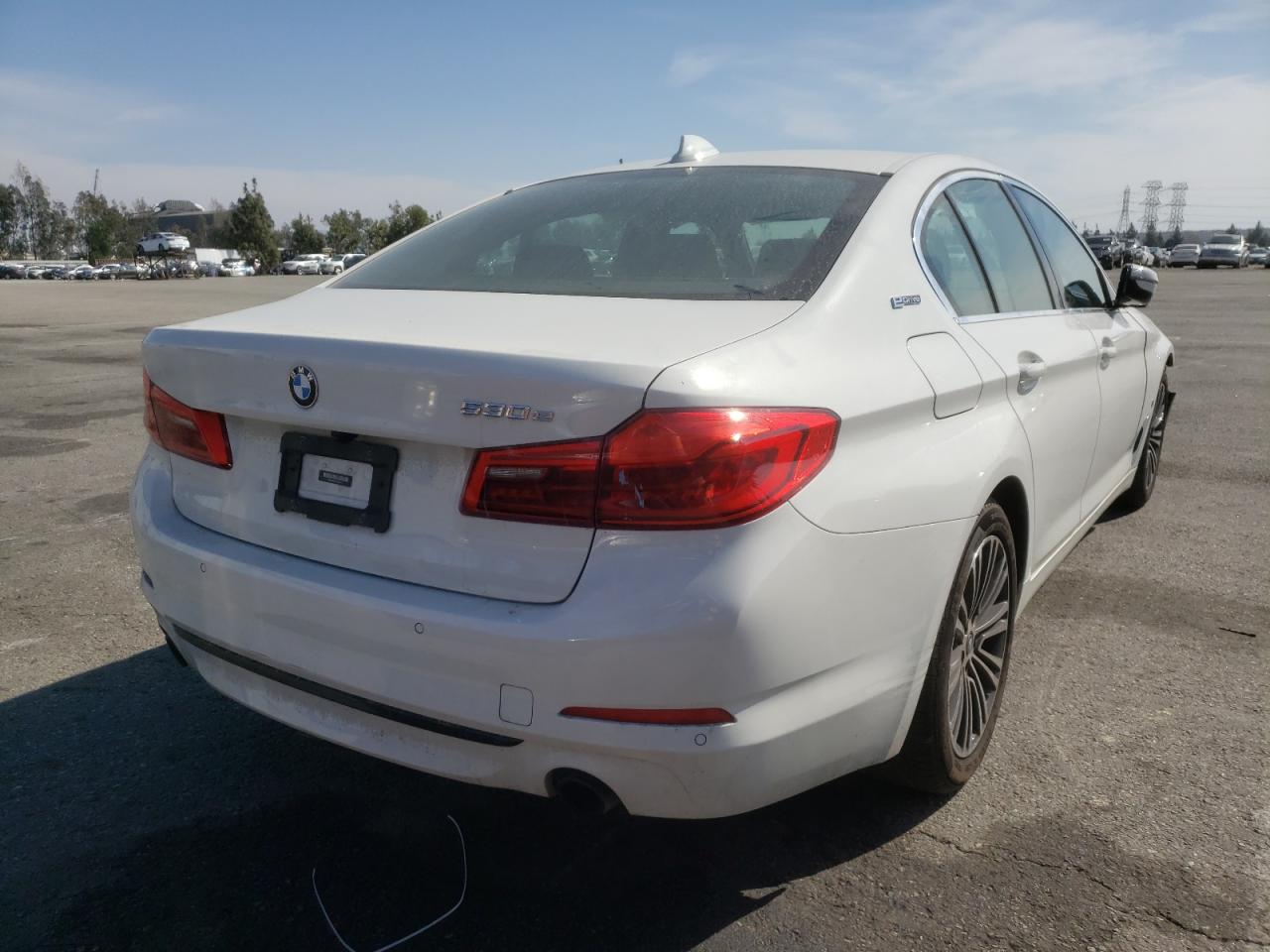 Photo 4 from auction – 2019 BMW 530E with VIN WBAJA9C51KB389572