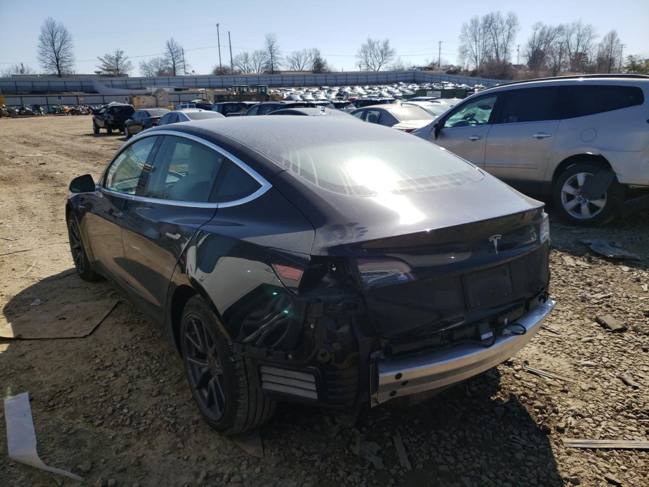 Photo 3 from auction – 2019 TESLA MODEL 3 with VIN 5YJ3E1EB6KF437150