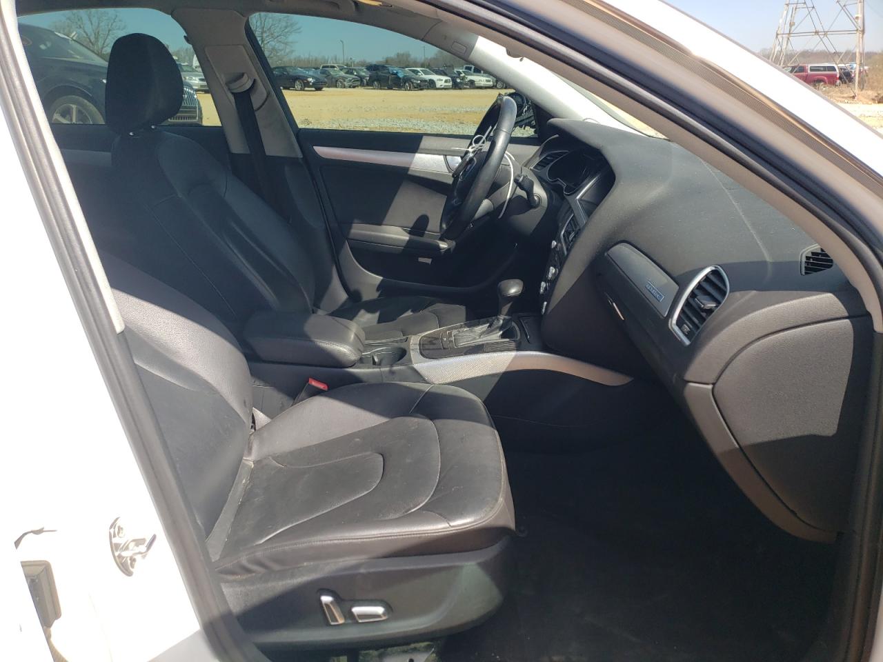 Photo 5 from auction – 2015 AUDI A4 PREMIUM with VIN WAUBFAFL0FN006341