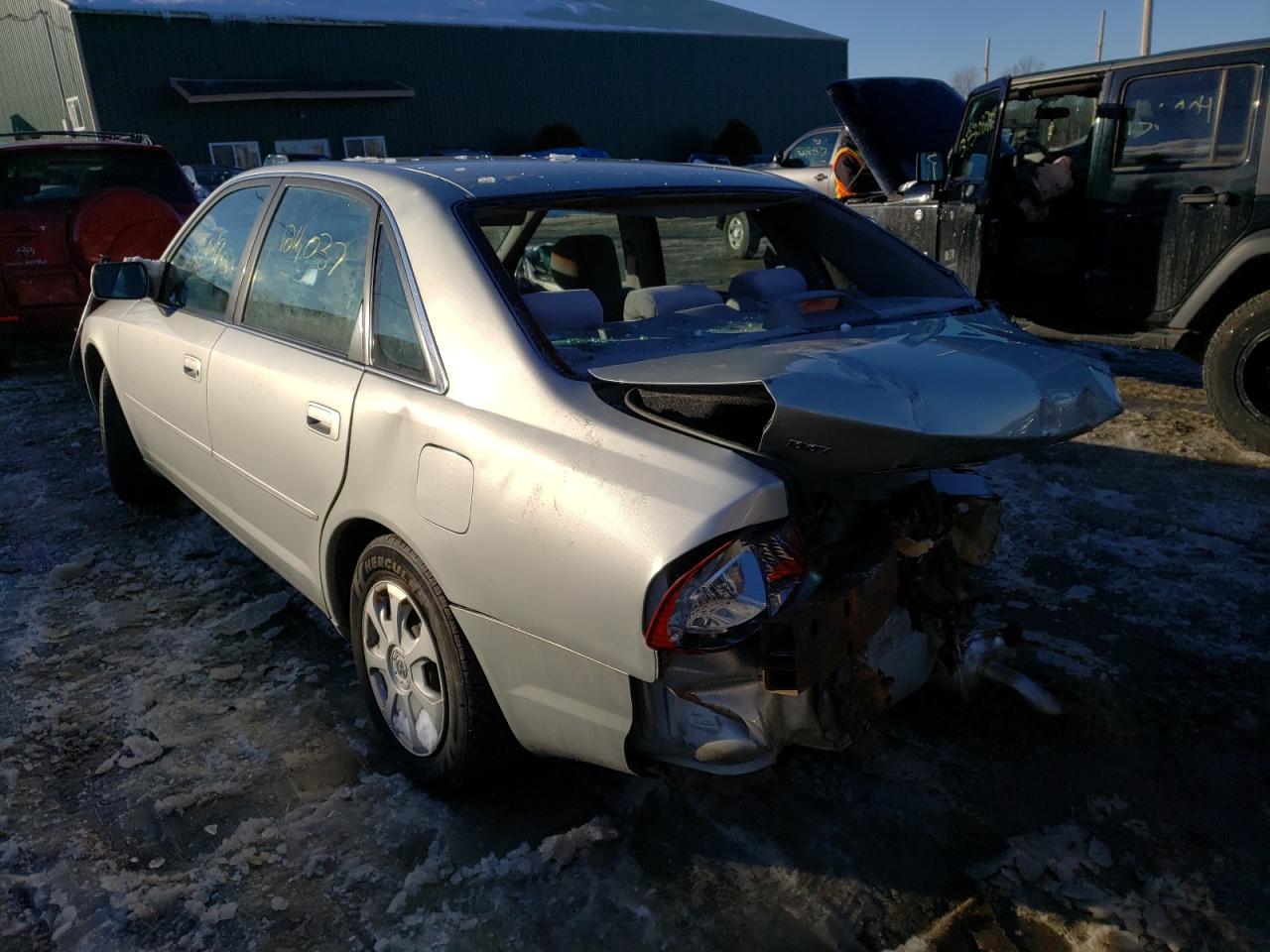 Photo 3 from auction – 2002 TOYOTA AVALON with VIN 4T1BF28B42U224775