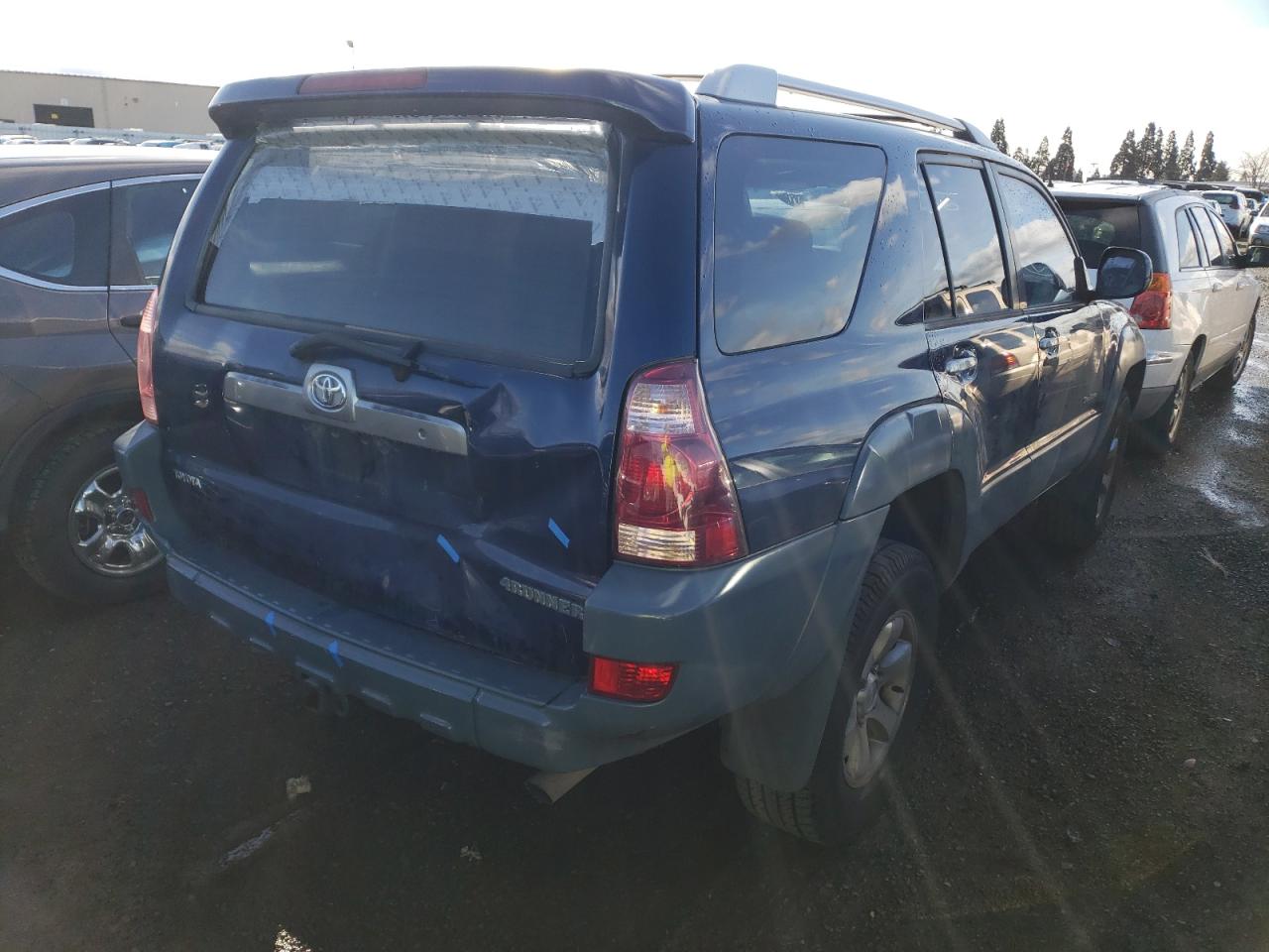 Photo 4 from auction – 2003 TOYOTA 4RUNNER SR with VIN JTEZT14R438002302
