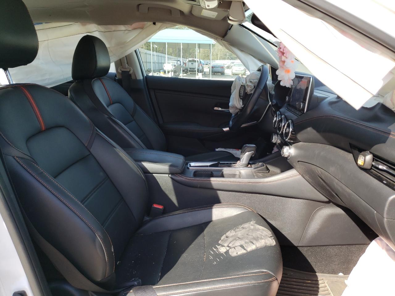 Photo 5 from auction – 2020 NISSAN SENTRA SR with VIN 3N1AB8DV7LY245717