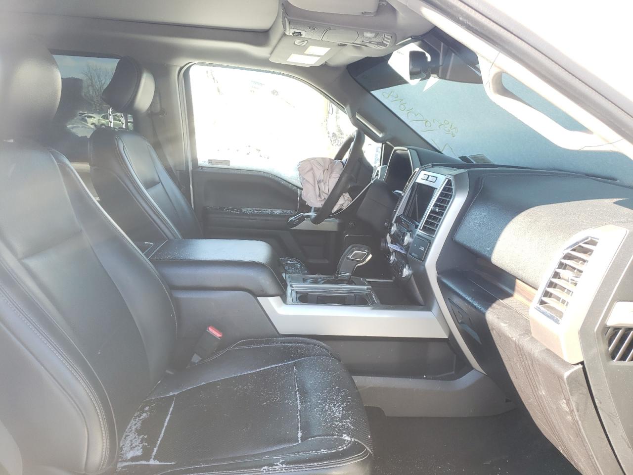 Photo 5 from auction – 2016 FORD F150 SUPER with VIN 1FTEW1EG7GFB45950